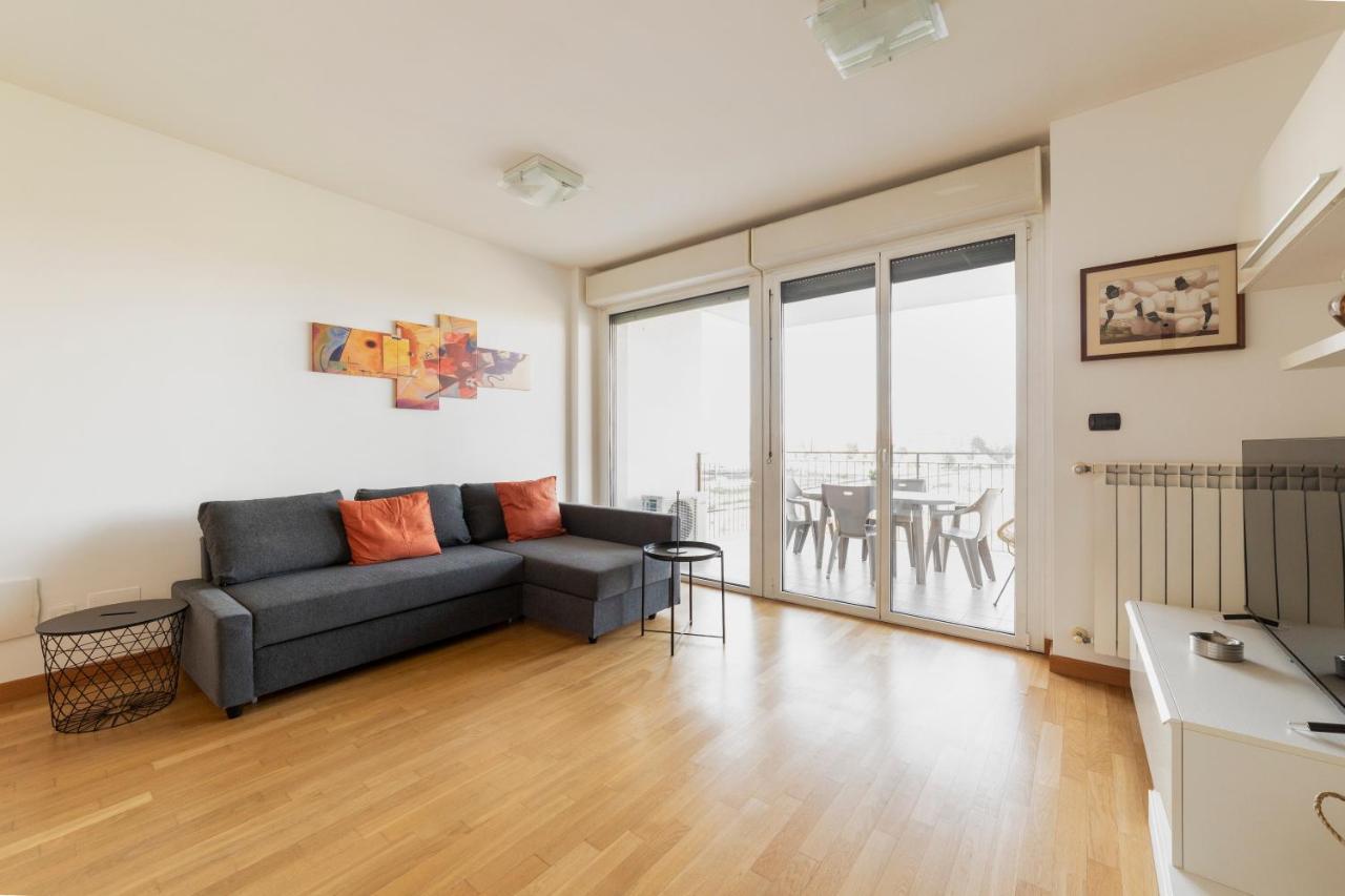 Apartmán Milano Rogoredo Apt With Terrace! Exteriér fotografie